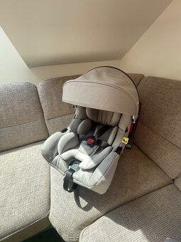 Joie i-Gemm 2 s otočnou základnou Joie i-Base Encore - 2