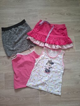 Mix dívčího oblečení 134/140 - 2