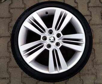 Alu kola originál Škoda Octavia II, III, RS 5x112 R18 - 2