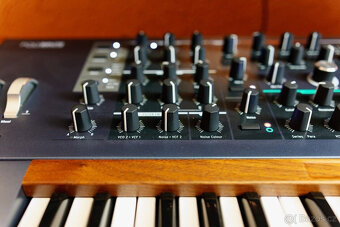 Analogový syntezátor Arturia PolyBrute - v perfektním stavu - 2