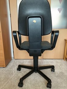 Kancelářská židle - 2
