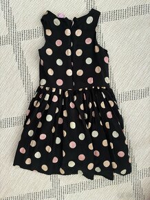 Černé puntíkaté šaty 122 - 2