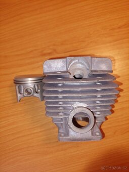 Stihl 034 036 MS360 nový origo válec - 2