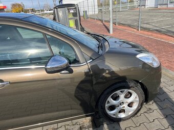 Citroën C3 1.4I 75 (+komplet zimní pneu) - 2