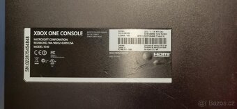 Microsoft Xbox One Černý - 2