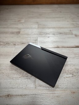 Asus Rog strix scar RTX 3080 - 2