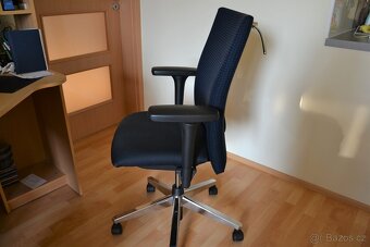 Kancelářská židle Haworth (Německo) PC 16300,- - 2