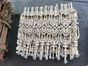 Litinové ozdoby - 2