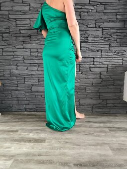 Plesové šaty vel. M - 2