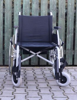 067-Mechanický invalidní vozík B+B. - 2