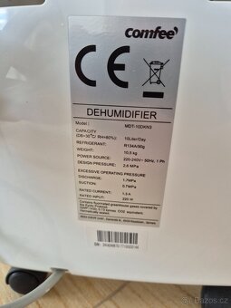 Odvlhčovač vzduchu comfee - 2