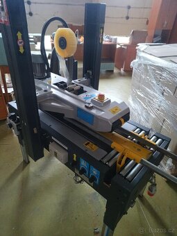 Páskovací stroj Siat SR4-S (7335) - 2