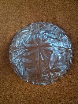 Mísa z broušeného skla - 2