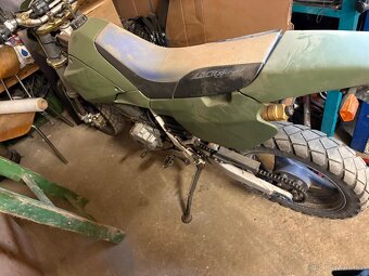 Yamaha  TT 600E - 2