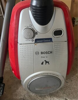 Bosch Zoo’o VCBs18X5V0 bezsáčkový - 2