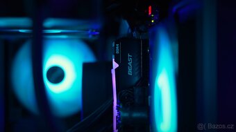 Herní PC - RTX 4070 / Ryzen 7 5700X / 1TB / 32GB - záruka - 2