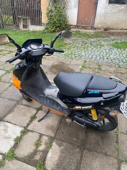 Aprilia sr 50 - 2