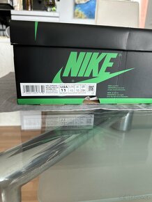 Nike Air Jordan Retro HG Lucky Green - 2