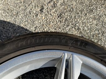 Originál ALU kola Audi A4 / A5 b9 pneu Goodyear - 2