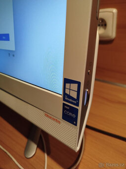 Aio PC Lenovo 22" FHD /W11 / 256 GB SSD / WIFI / BT - - 2