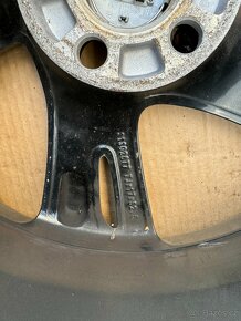 1ks Alu disk Originál Volvo 7J x R17 ET 52.5 5x108 - 2