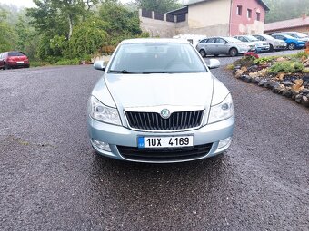 Škoda Octavia - 2