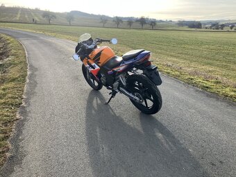 Honda CBR 125 R - 2