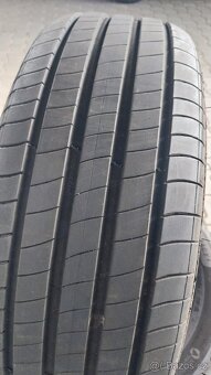 Prodám 4 x letní pneu Michelin 205/55/17 - 2