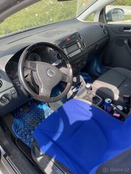 POZOR není funkční motor Golf 5 Plus 1.9 TDI - 2