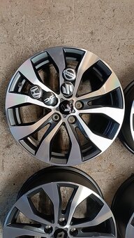 R17 5x114,3 mm ALU disky antracitovo-leštené - 2