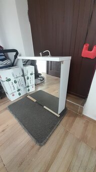 Koupelnová skříňka - 2
