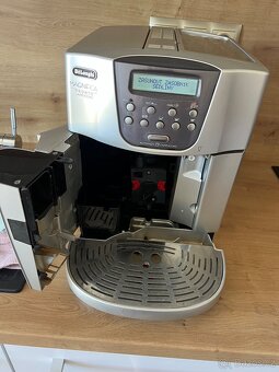 Kávovar DeLonghi ESAM 4500 Magnifica - 2