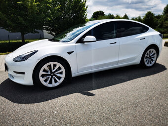 Tesla Model 3 Long Range Dual motor PĚKNÁ - 2