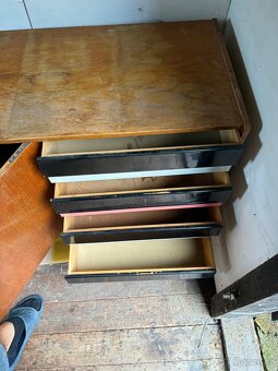 Komoda Interier Praha U-460 - k renovaci - 2