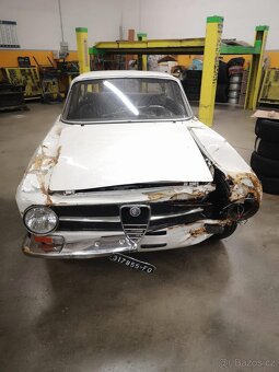 ALFA ROMEO GT 1300 JUNIOR - 2