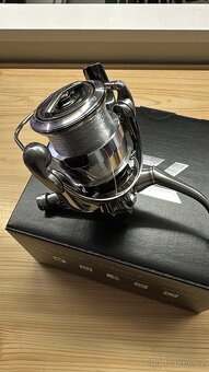 Daiwa EXIST LT 2000 - 2