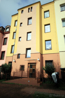 Prodám řadový 4.patrový víceúč. dům (podnikání i bydlení) - 2