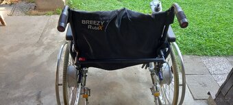 Prodám elektrický invalidni vozík - 2