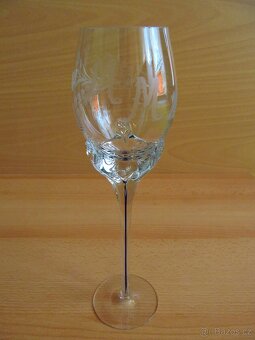 Starší číše - 2