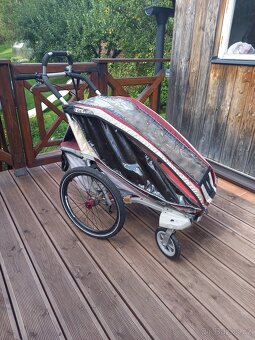 Kočárek Chariot - 2