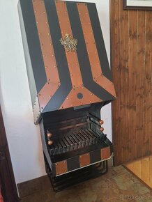 Retro ocelový krb na tuhá paliva - 2