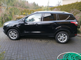 Ford Kuga 2.0Tdci 110kw4x4TitaniumVyhřSedačkyVyhřVolantTažný - 2