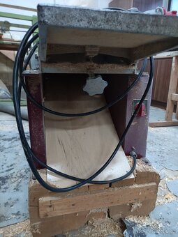 Hoblovka, srovnávačka - 2