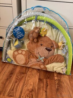 Krásná hrací deka - 2