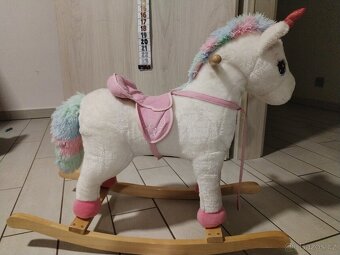 Houpací kůň jednorožec - 2