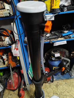 Zádový motorový rosič STIHL SR 200 - 2