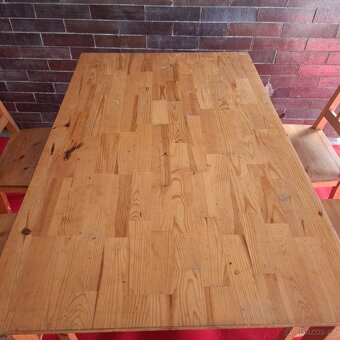 Jídelní stůl, židle - 2