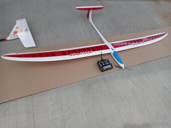 Rc letadla + vysílač hitec aurora 9 - 2