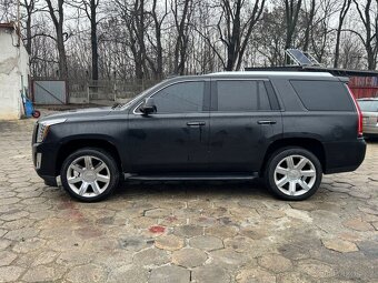 Cadillac Escalade - 2