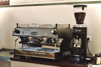 La Marzocco FB80 2GR AV - repasovaný - 2